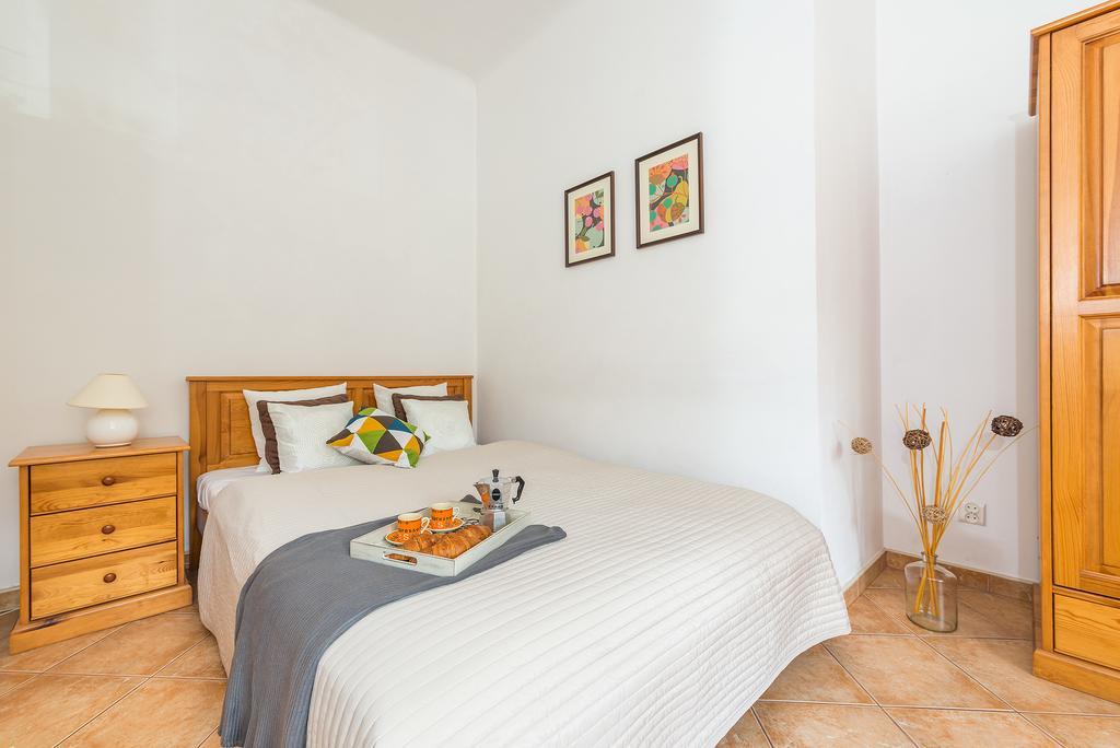 P&O Apartments Plac Zbawiciela Варшава Номер фото